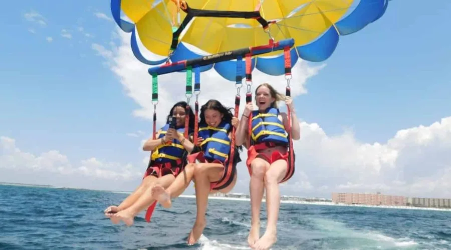 Parasailing in Andaman