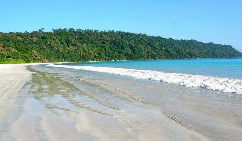 Aamkunj Beach in Andaman and Nicobar Islands Aamkunj Beach in Andaman and Nicobar Islands