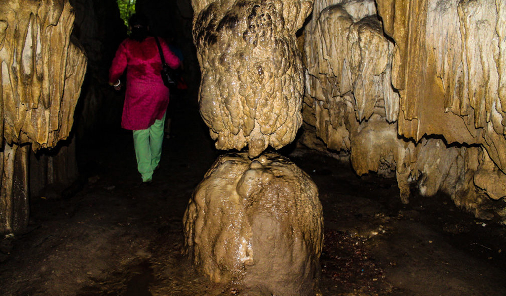 andaman49 Limestone Caves of Baratang Island in Andaman