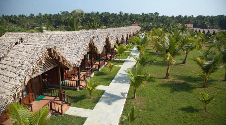 Symphony Palms Beach Resort